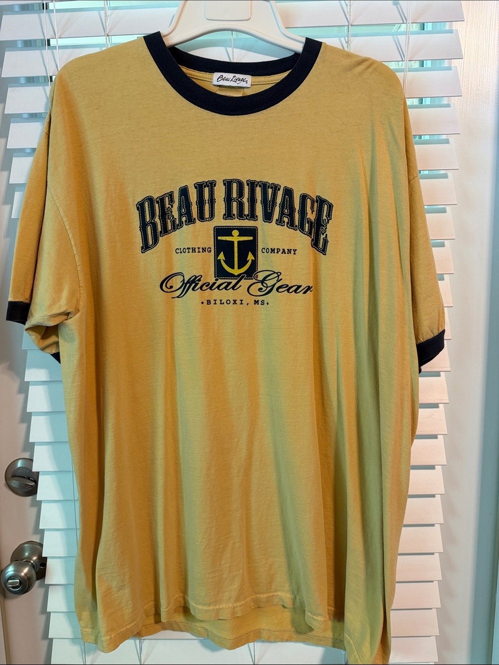 Beau Rivage Biloxi MS Men’s Yellow Ringer T‑Shirt XL